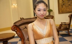 岳丰满多毛的大隂户